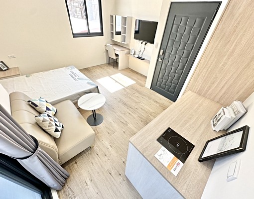 近總站👑全新👑陽台獨洗曬👑流理台👑機車位👑衛浴開窗 - Image 3