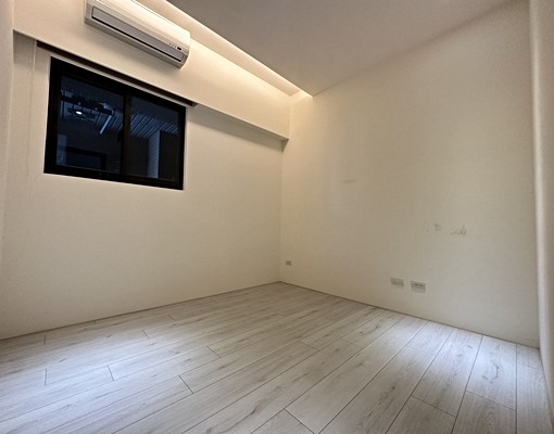 高鐵站可租補👍四房雙車位大空間👍家具電器全配皮箱入住 - Image 9