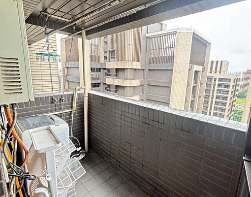 七七嚴選✨興仁夜市✨高樓戶/含車管✨垃圾集中/包裹代收 - 591租屋網 - Image 4