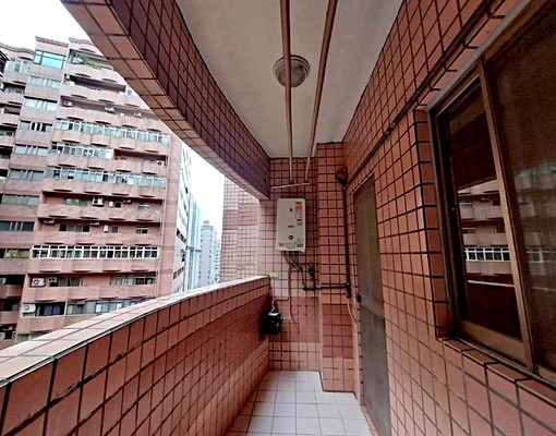 嘉家瑩~👍👍👍租補世貿名人廣場2房2衛有冷氣 - 591租屋網 - Image 12