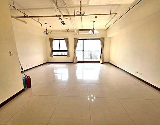 遠雄艾菲爾精美2+1房車(可租補) - Image 1