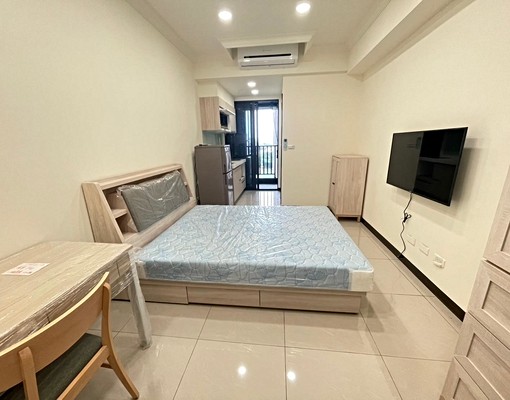 七七嚴選✨山鼻站✅台電自繳/垃圾集中/可開伙 - 591租屋網 - Image 1