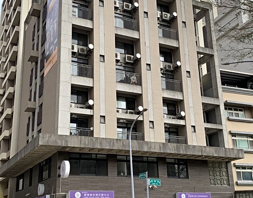 近科學園區、好市多,挑高樓中樓套房 - 591租屋網 - Image 1