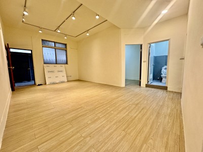 專任【竹南南大路】｜全室整新大三室