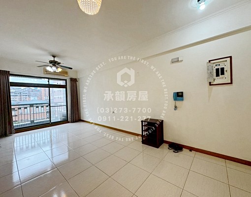 光明國小旁優質社區．溫馨舒適雙陽台雙衛浴三房 - Image 2