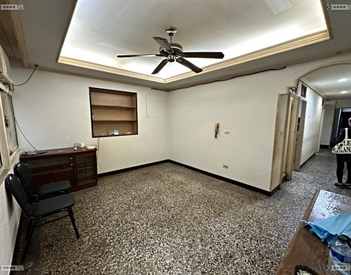 中和路可戶籍租補/中和學區低樓層大使用空間/採光通風佳/ - 591租屋網 - Image 1