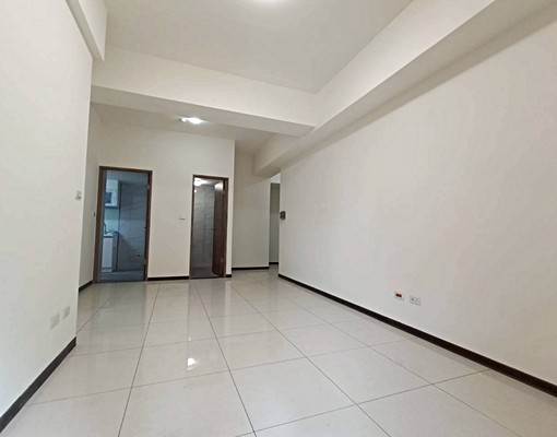 全新未住過~免仲介費/電梯3房車/可租補可入籍 - Image 2