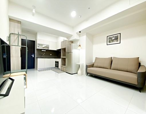 三多捷運200m!設計師裝潢!20樓海景!2房2衛!可寵 - Image 1