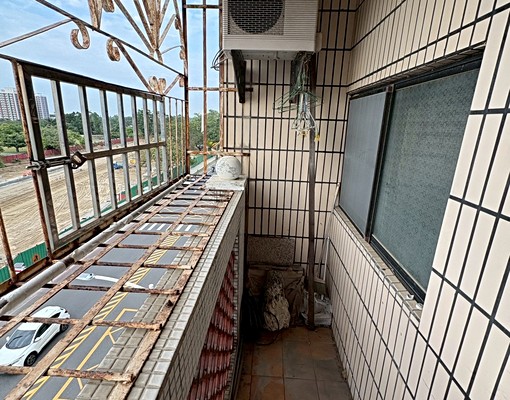 左營大路4樓公寓免仲可申請補助🏠兆基社會住宅 - 591租屋網 - Image 9