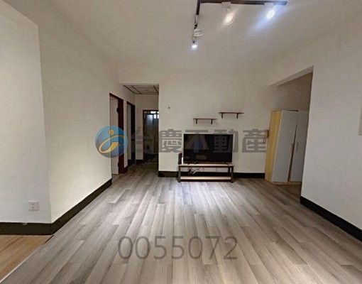 可寵物可租補衛武營3房翻新採光公寓 - Image 3