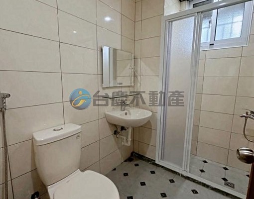 可寵物可租補衛武營3房翻新採光公寓 - Image 4