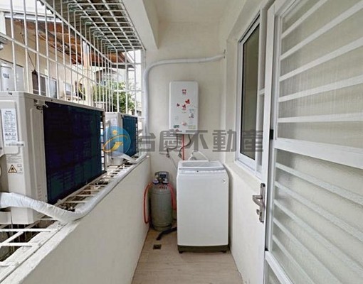 可寵物可租補衛武營3房翻新採光公寓 - Image 11