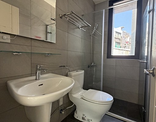 照南全新電梯透天住店5套房 - 591租屋網 - Image 7