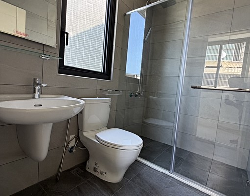 照南全新電梯透天住店5套房 - 591租屋網 - Image 9