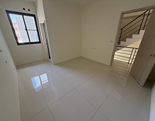 照南全新電梯透天住店5套房 - 591租屋網 - Image 13