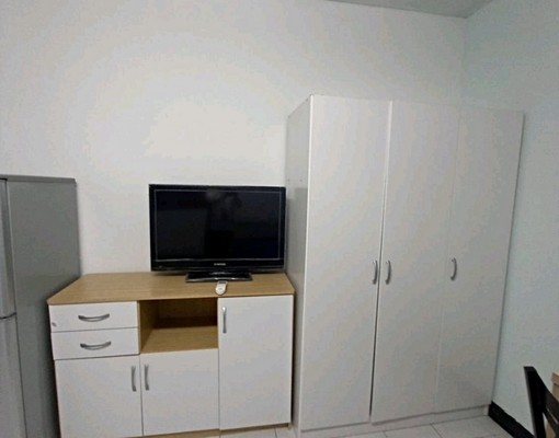 中西區康樂街美食套房附近有停車場 - Image 3