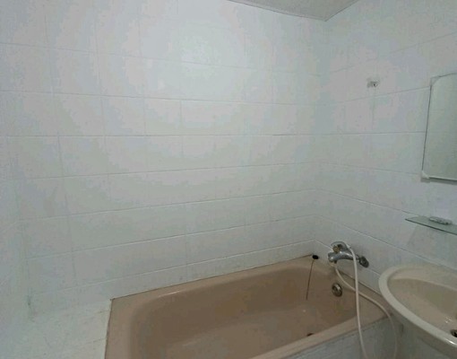 中西區康樂街美食套房附近有停車場 - Image 6