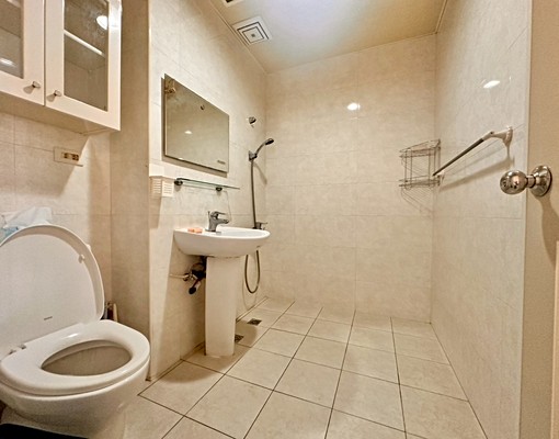 樹德商圈美廈~傢俱、家電+車位 - Image 13