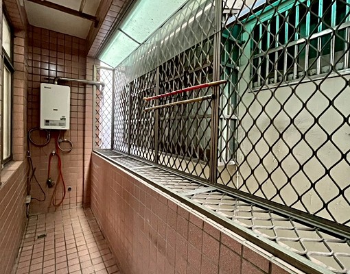 顧家社宅🍎免仲可補/國際路一段/稀有四房絕美透天門口可停車 - Image 14