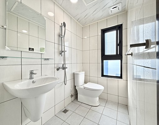 走路到台中車站、柳川❤️可租補雙租補|大陽台室內機車為格✨| - 591租屋網 - Image 6