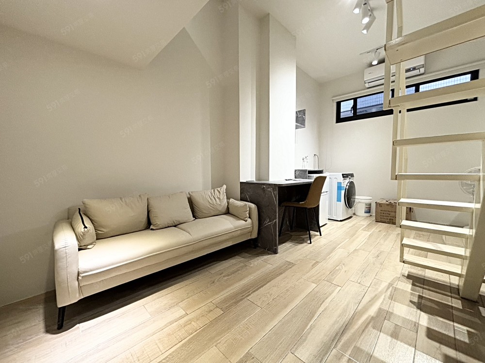 可雙租補✨全新樓中樓✨洗脫烘✨系統櫃✨網路電視 - Image 1