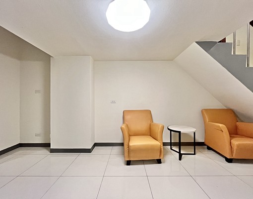 中山醫大慶首選✨大坪數樓中樓✨乾溼分離✨流理台✨陽台獨洗 - Image 5