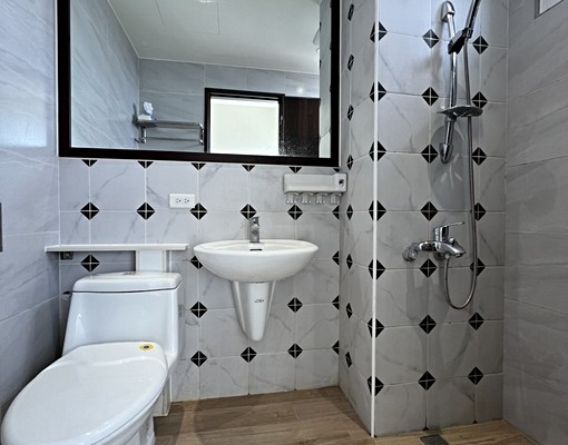 橋頭新市鎮雙衛浴開窗附家俱電兩房平車 - Image 6