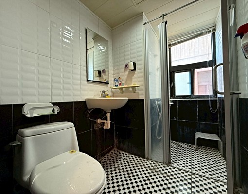 凹仔底巨蛋捷運站農十六公園｜明華國中｜優美採光兩房 - Image 5