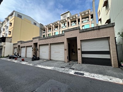 超級appl❤️超大地坪32❤️~鼎中雙車庫車