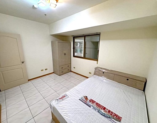 瑞隆商圈三房電梯大樓，生活機能便利 - 591租屋網 - Image 9