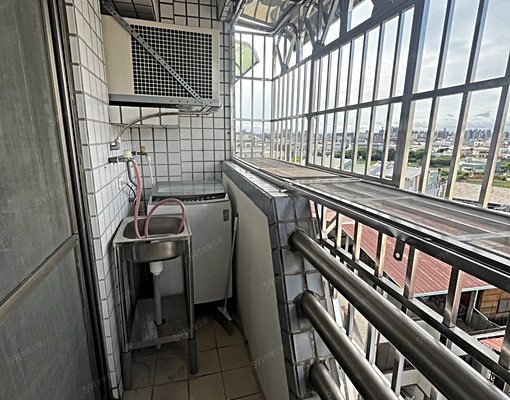 太平國小麥當勞旁/精美電梯華厦大三房/可租補採光良好 - 591租屋網 - Image 9