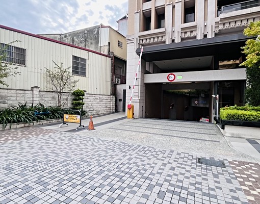 頭家厝質感3房丨我是承辦🙋高樓層視野#專人管理#附傢俱平車 - Image 15