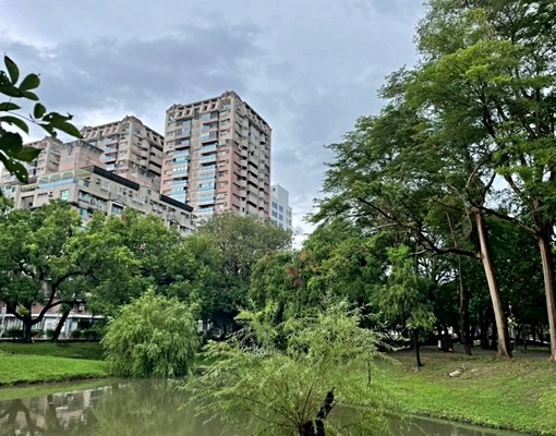 東區文化中心巴克禮公園三房出租/含管/可另租車位 - Image 5