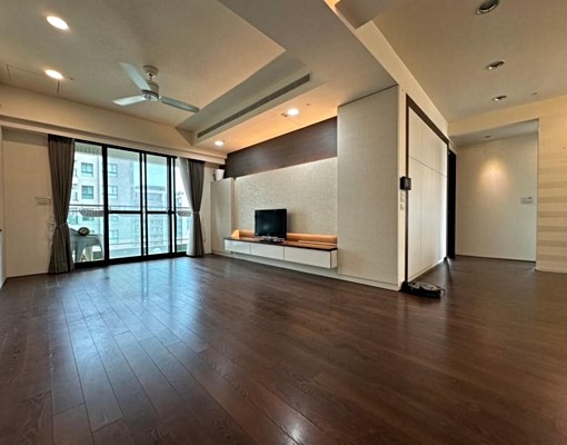 北區鄭仔寮太子美學高樓明亮三房平車(含管) - Image 1