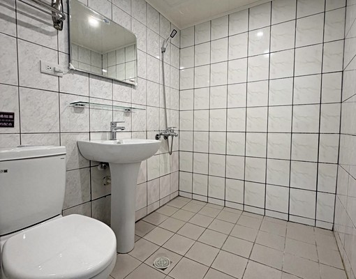 🏠南屯優質大3房|雙陽台|可養寵物|附車位|近家樂福 - 591租屋網 - Image 14