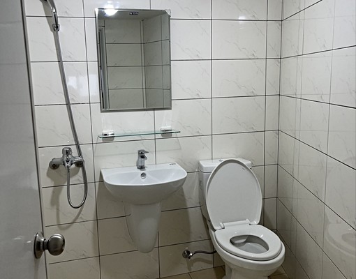 獨棟店面「住商合一」一樓內可停車 - Image 5