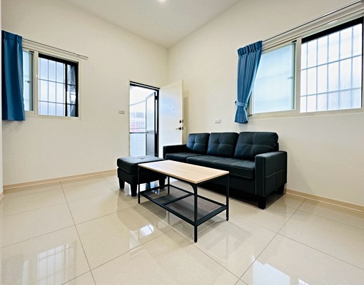 新莊站/全新超值兩房/台電計價/流理台/露台曬衣 - Image 1