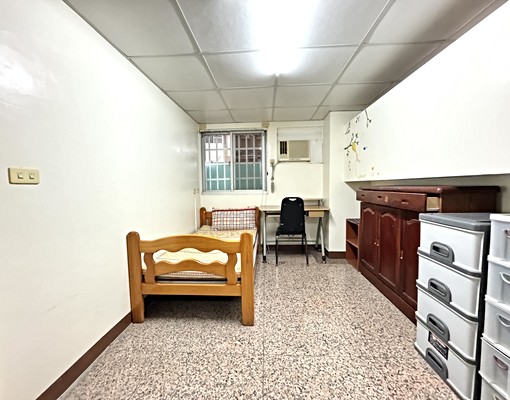 |文藻鼎金商圈大套房.免追垃圾車24時管理.優質社區首選| - Image 2