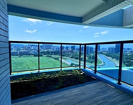 楠梓交響院-2+1房平面車位-附傢具店 - Image 8