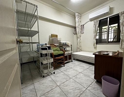 鹽埕三房平車含管可租補請來電洽詢房聊無法及時回覆 - Image 8