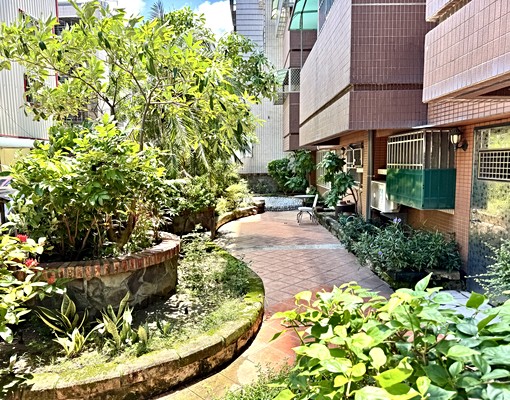 |文藻鼎金商圈獨立大套房.免追垃圾車24時管理.優質好社區| - Image 11