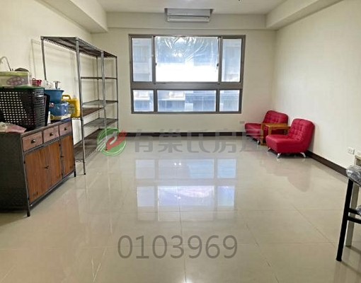 淡海國小對面稀有次頂樓理想家釋出3房兩衛平車 - 591租屋網 - Image 1