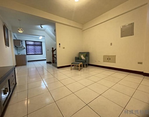 近永康交流道/南科透天四房車庫透天 - Image 4