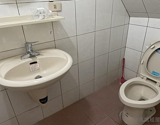 近永康交流道/南科透天四房車庫透天 - Image 9