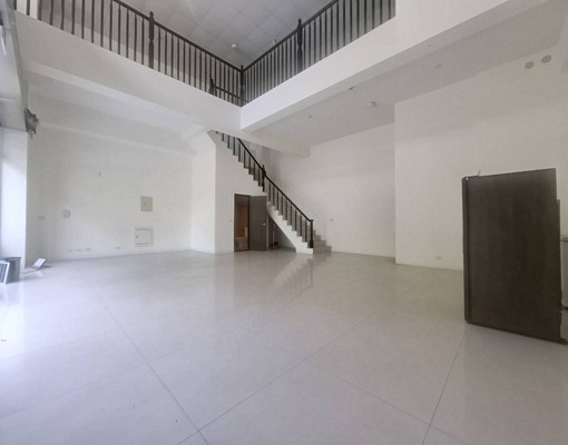 橋頭鳳凰時代面寬挑高樓店/附平車 - Image 1