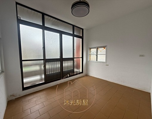 東區優質透天~可祭祀~可拜拜~可拿香~寵物友善 - Image 14