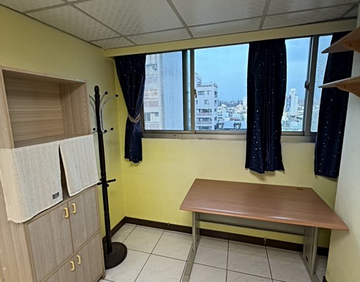 社宅免仲~可租補~採光大套房~ - 591租屋網 - Image 5