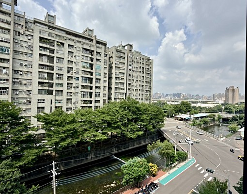 南區🙆中山醫(可租補)泓瑞恆昕★2房2衛+平車 - Image 9