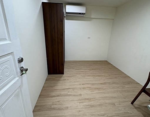 三重小家庭或女性｜捷運五分鐘｜可雙租補｜家俱可談｜一站到北車 - Image 6