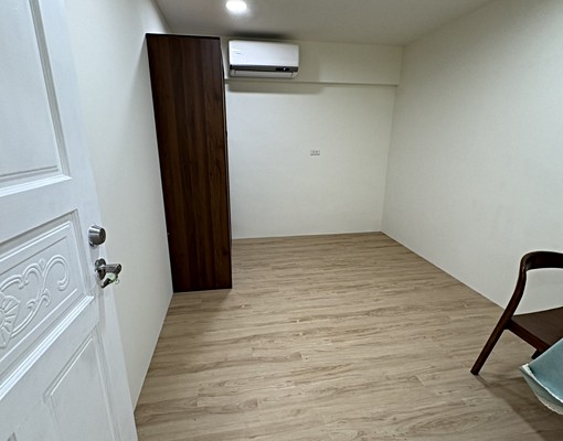 三重小家庭或女性｜捷運五分鐘｜可雙租補｜家俱可談｜一站到北車 - Image 10